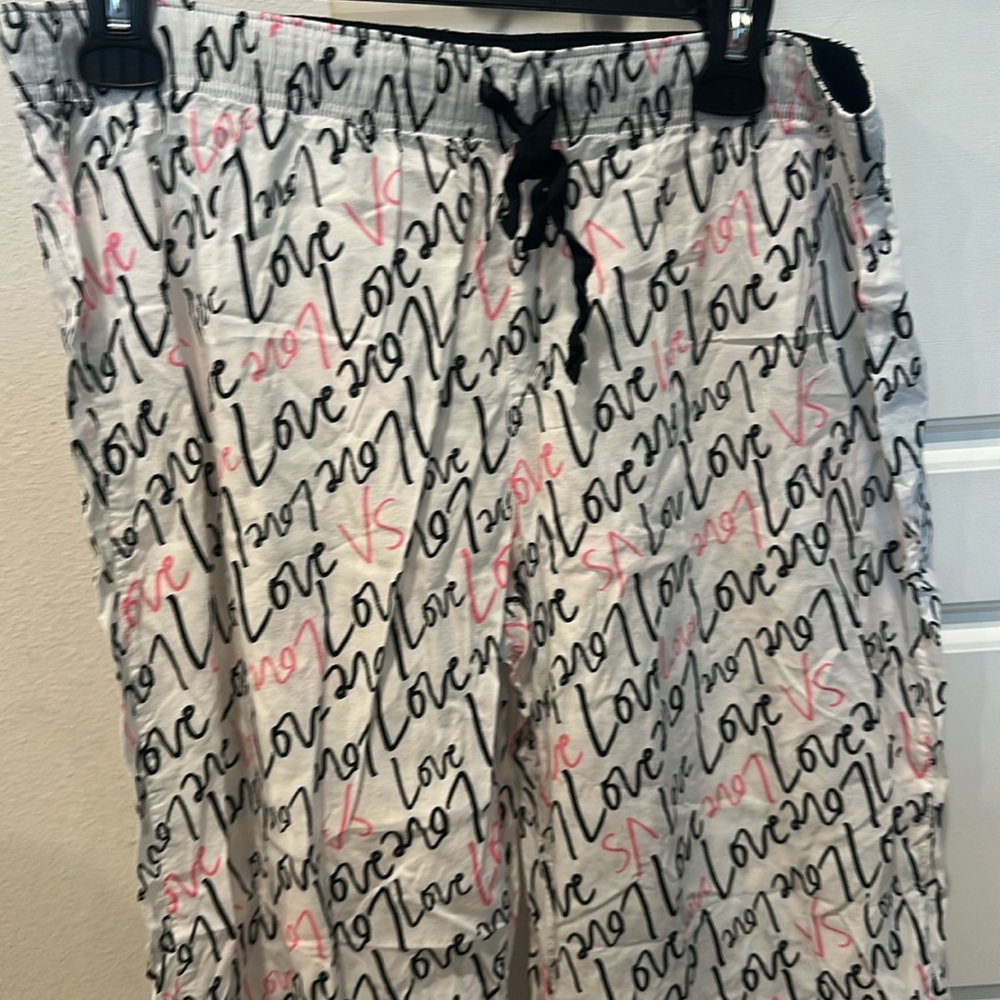Victoria’s Secret pj set large - Picture 5 of 6